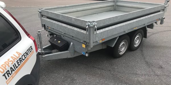 Entreprenadsläp Fogelsta trevägstipp