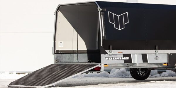 Snöskotersläp Grand Touring 445txi black